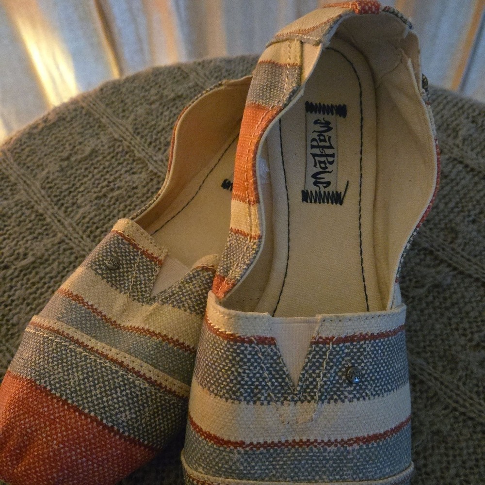 MADLOVE - Canvas Alpargates boho striped shoes - Size 10